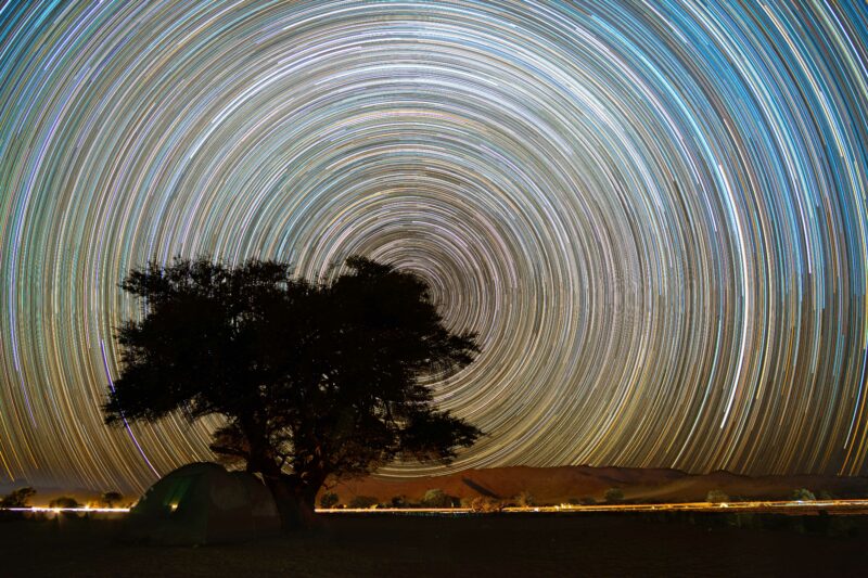 Cielo nocturno en timelapse